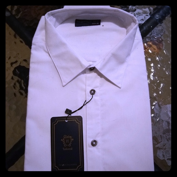 Brand new Italian dress shirt. - Picture 1 of 5